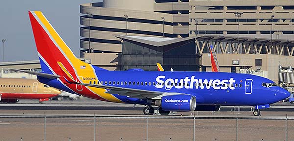 Southwest Boeing 737-790 N560WN, Phoenix Sky Harbor, December 22, 2014